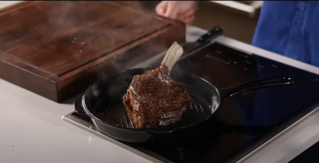 How to Cook Tomahawk Steak in Oven?