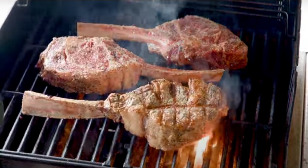 How to Cook Tomahawk Steak in Oven?