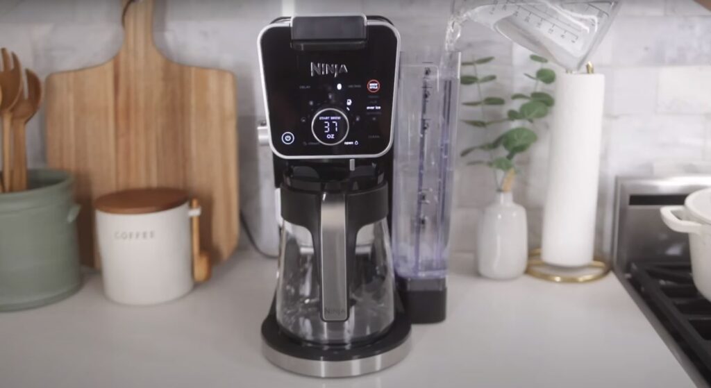 how to clean a ninja coffee maker?