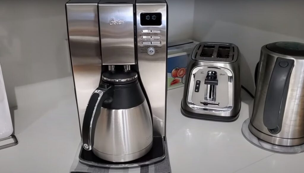 how to work a mr. coffee coffee maker?